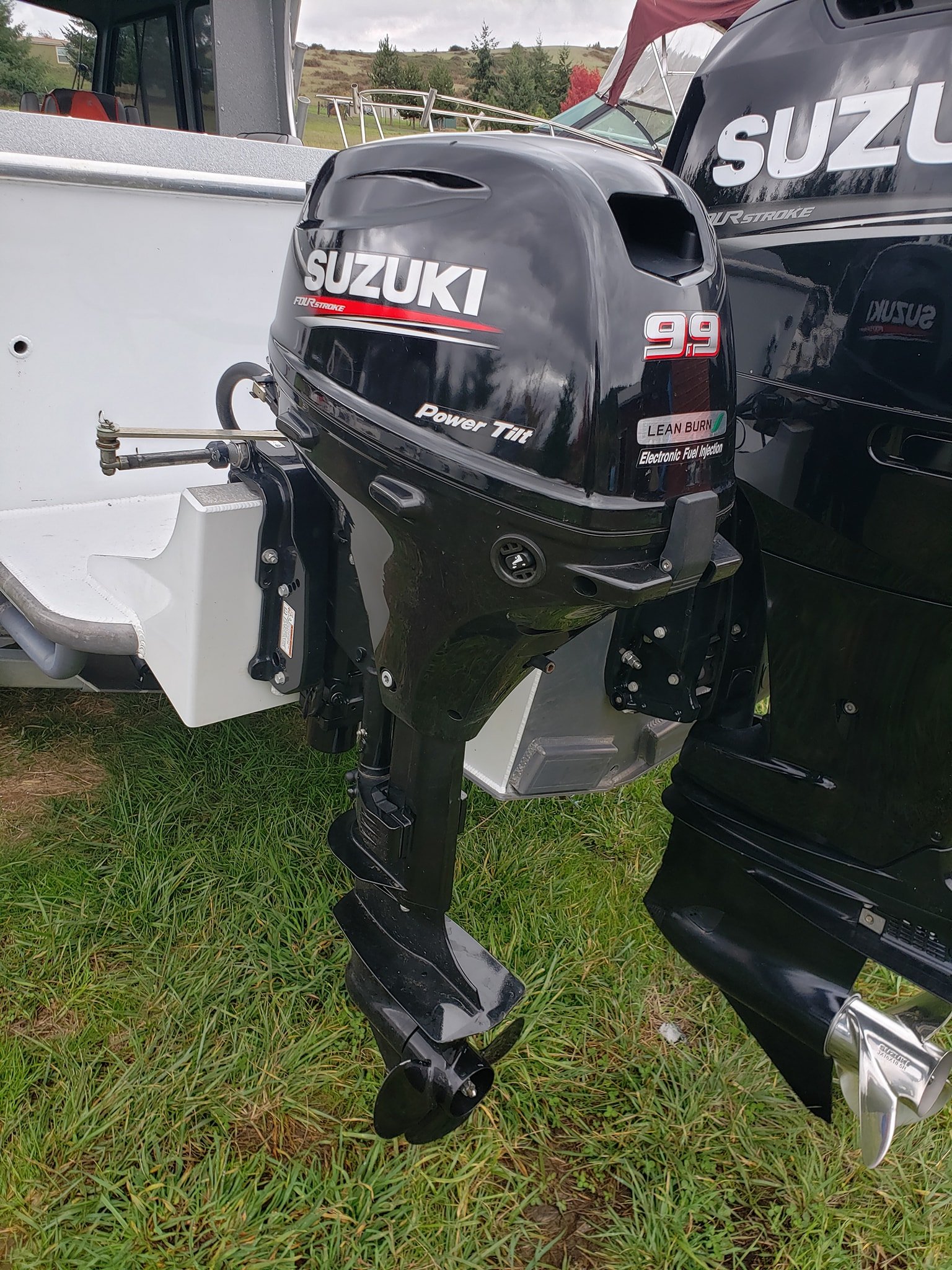2021 Suzuki 9.9 HP 2 Cyl EFI 4-Stroke 20 Outboard